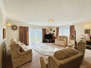 Photo 11- click for photo gallery